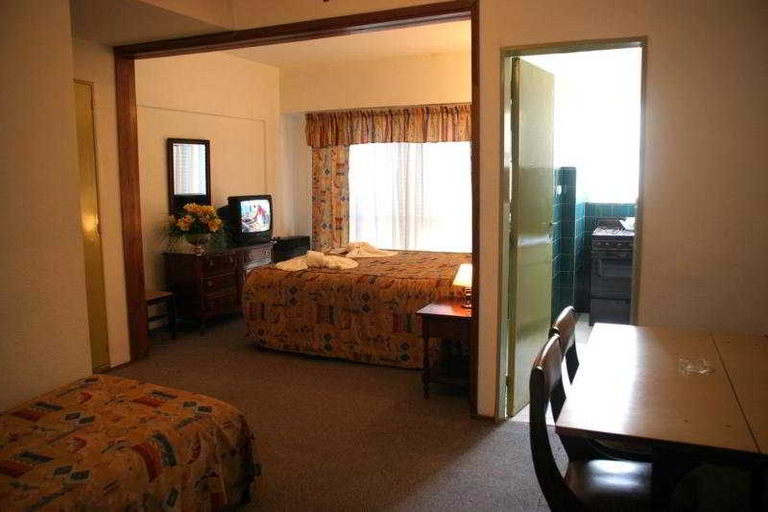Room 2, Vidda y Viken , General Pueyrredón