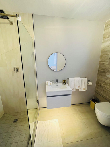 Bathroom, Residence Hotel, Harare