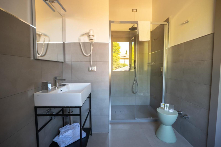 Bathroom 4, Albergo Ristorante Il Terziere, Perugia
