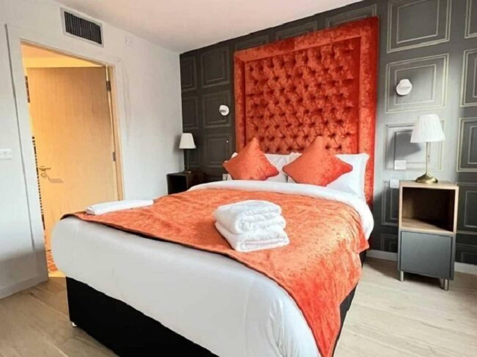 Bedroom 3, Merrion Square Studios, Dublin