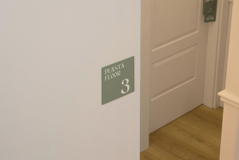 Public Area 3, Casa Pince, Barcelona