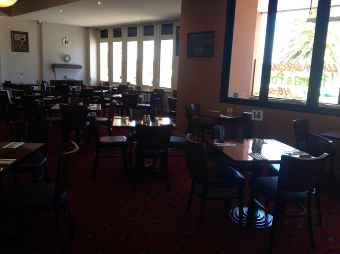Food & Drinks 5, The Central Hotel Motel Lakes Entrance, E. Gippsland - Bairnsdale