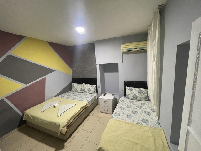 Bedroom 3, Ersoy Efe Pansiyon, Antalya