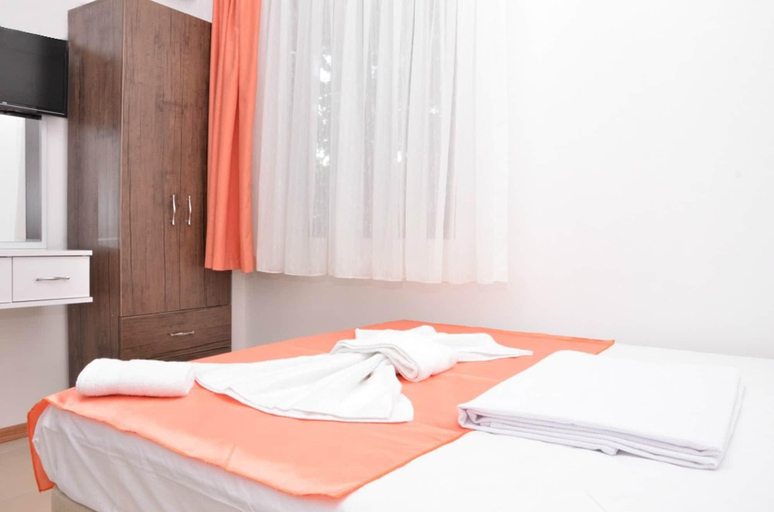 Bedroom 4, Oren Konak Otel, Burhaniye