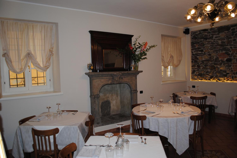 Food & Drinks 4, Hotel Sole, Novara
