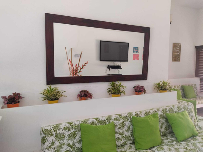 Public Area 3, Arizona Ranch Hotel, Girardot
