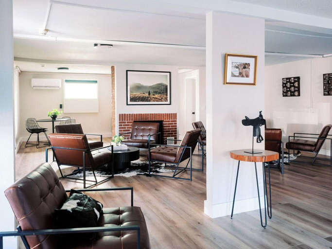Public Area 3, Western Lodge, Routt