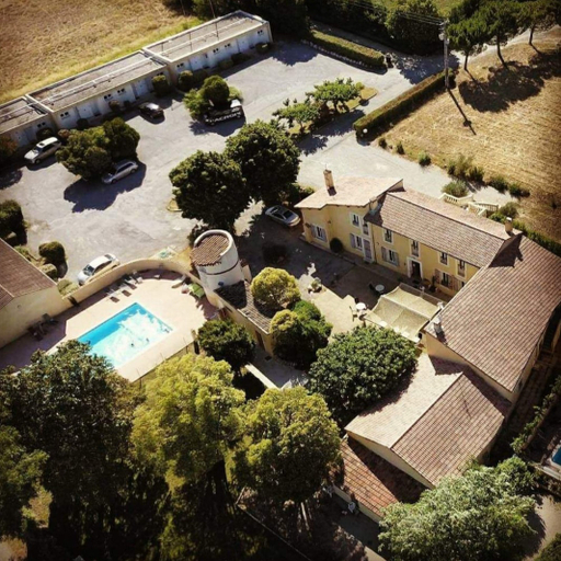 General view 5, Hotel Le Mas Des Quintrands, Alpes-de-Haute-Provence