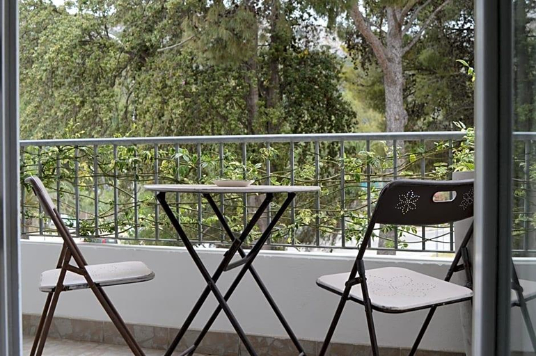 Exterior & Views 1, Hotel Chentu Lunas, Cagliari