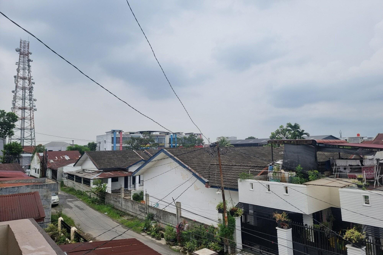 General view 3, Hotel O P&g Guest House, Medan