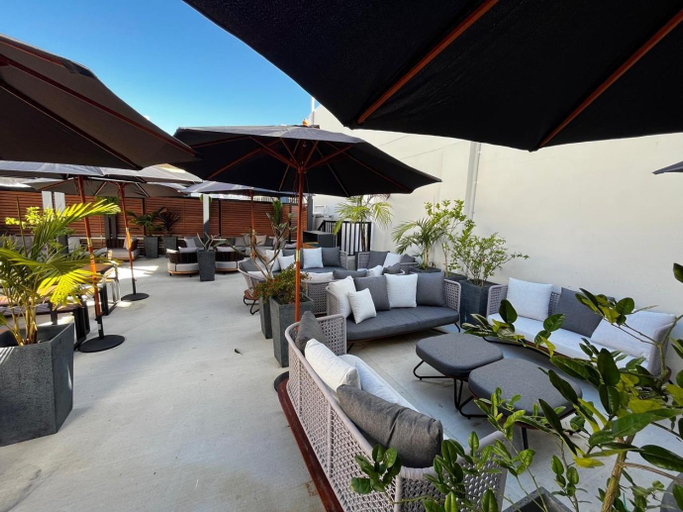 Food & Drinks 5, Capsuleaccom Hostel, Gold Coast