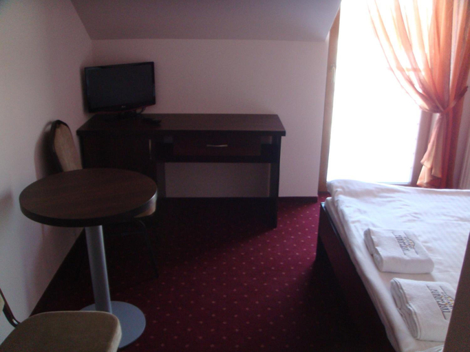 Bedroom 1, Gosciniec Europejski, Kielce