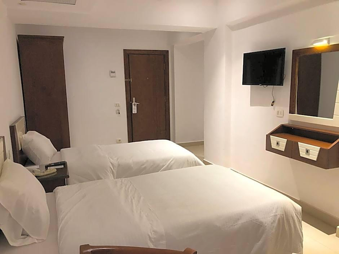 Room 3, Maxim Hotel, Ad-Duqi