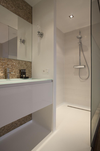 Bathroom 3, Boutique Hotel Straelman, Nijmegen