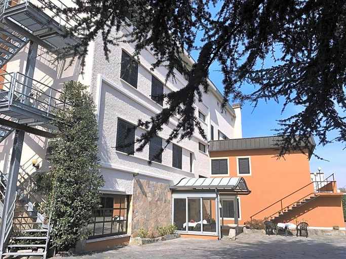 Exterior & Views 2, Hotel La Goletta, Milano