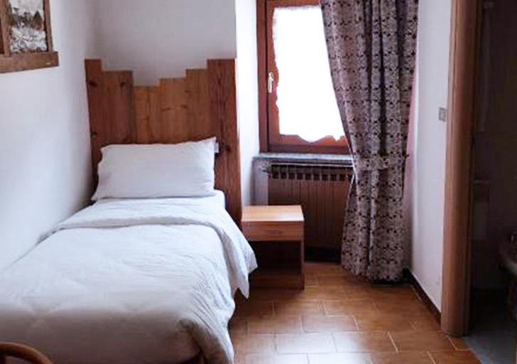 Bedroom 3, Hotel Bucaneve, Aosta