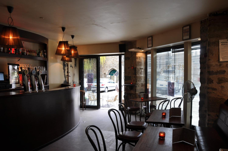 Food & Drinks 3, Cafe Hotel Du Theatre, Côtes-d'Armor