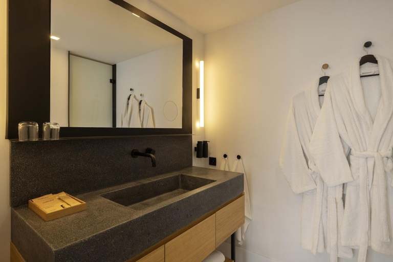 Bathroom 5, HM Palma Blanc Hotel, Baleares