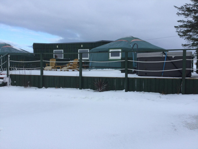 General view 2, Orange Yurt With Hot Tub- Sleeps 3, Parking & Pe, Aberdeenshire