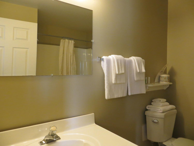Bathroom 5, Homeward Inns Of Canada, Antigonish