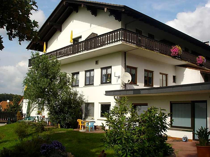 Exterior & Views 3, Landhotel Zur Post, Odenwaldkreis
