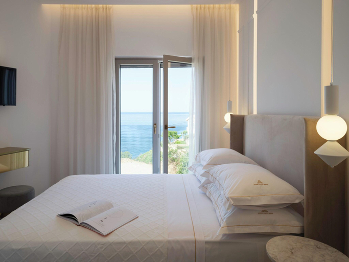 Bedroom 4, Golden Luxury Suites, Crete