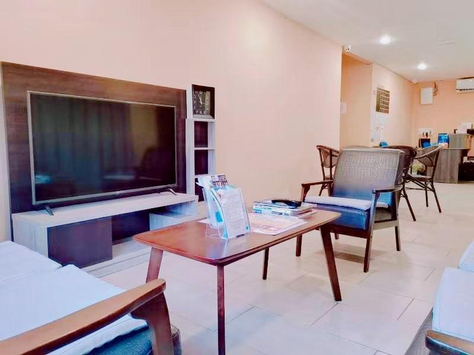 Public Area 3, Luna Guesthouse, Semporna