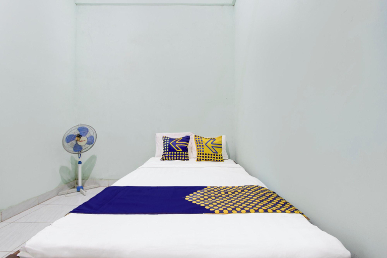 Room 3, Spot On 93606 Juan Kostel 3, Banyumas