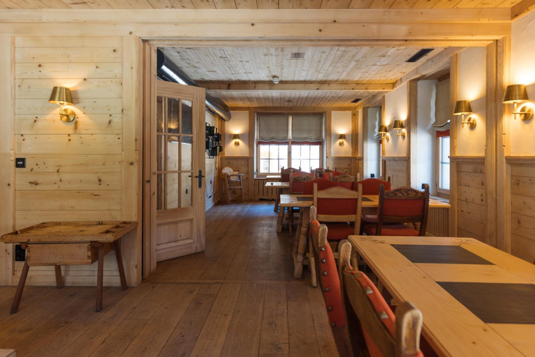 General view 2, Hotel Sanetsch, Saanen