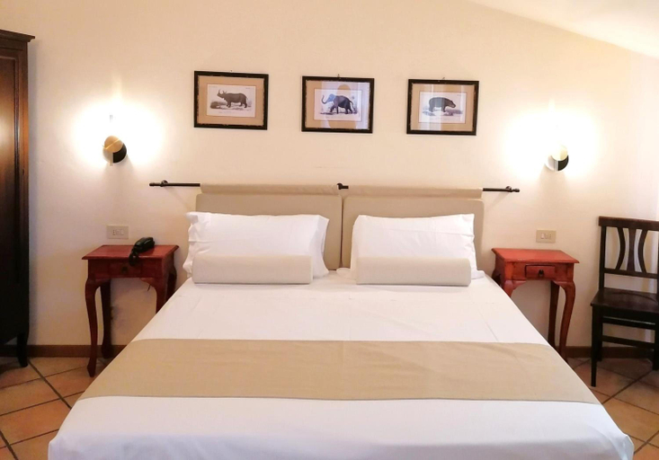 Bedroom 3, Hotel Lauri, Macerata