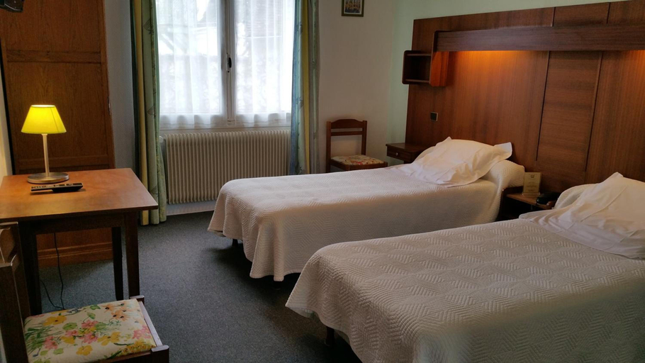 Bedroom 3, Hotel A Notre Dame, Indre