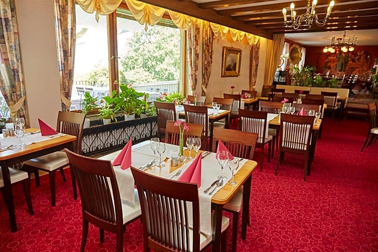 Food & Drinks 4, Hotel Gasthof Die Post Brennerei Frankenhv He, Ansbach
