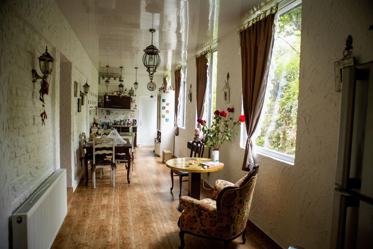 Room 3, Art House Kutateli, Tskaltubo