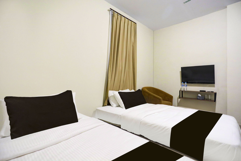 Room 2, Collection O Near UNRIKA Formerly Dory Inn, Batam