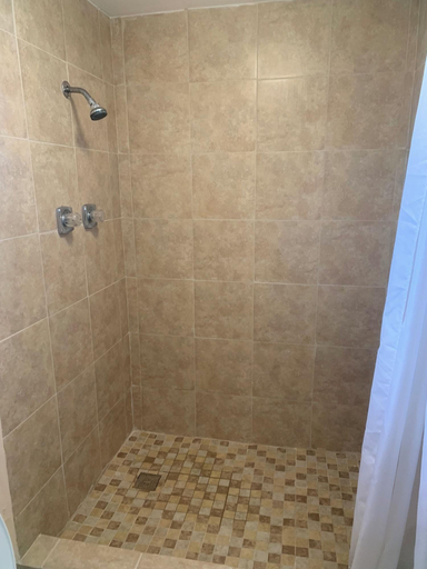 Bathroom 3, Loma Alta Motel, Webb