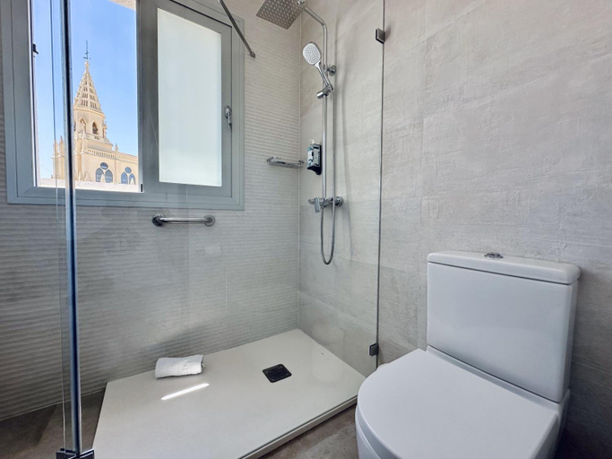 Bathroom 4, Hotel Apartamentos Marina Luz, Cádiz