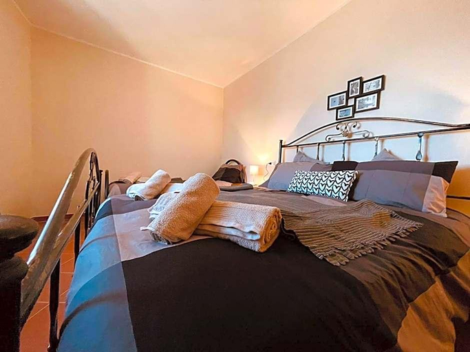 Bedroom 3, Da Nonna Pasqualina, Caserta