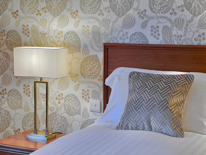 Bedroom 3, Garvock House Hotel, Fife