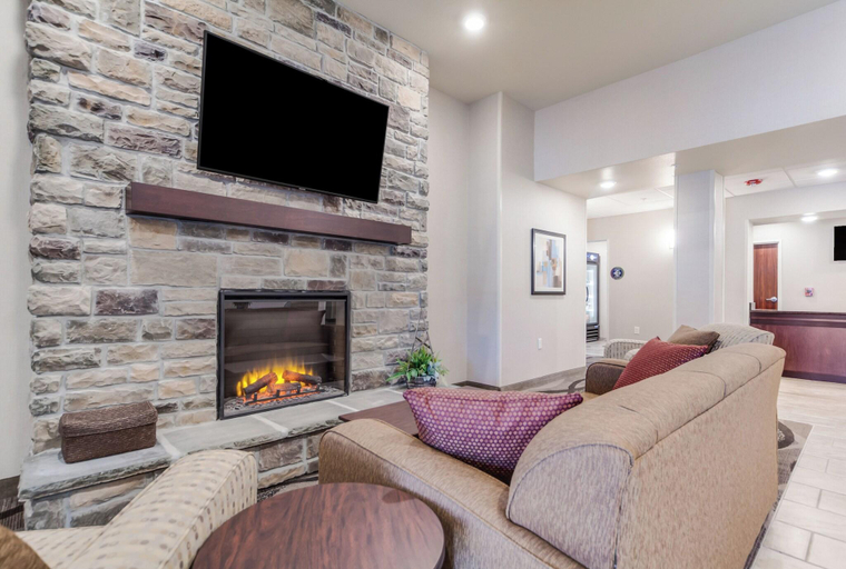 Public Area 2, Cobblestone Inn & Suites - Holdrege, Phelps