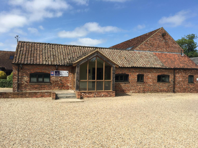 Exterior & Views 2, Hall Farm Hotel And Restaurant, Lincolnshire
