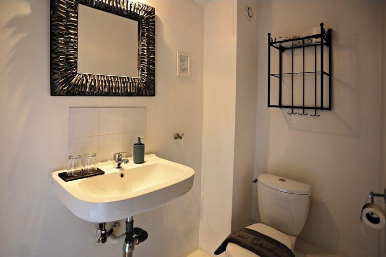 Room 5, Logement Touristique Villa Euga Nie, Aude