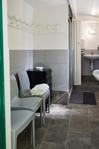 Others 5, Residence Peloni, Arezzo