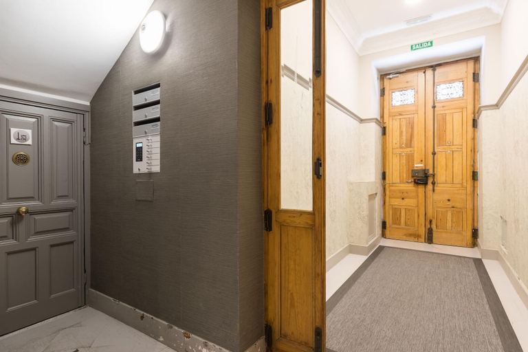 Public Area 3, Feelathome Madrid Suites Apartments, Madrid
