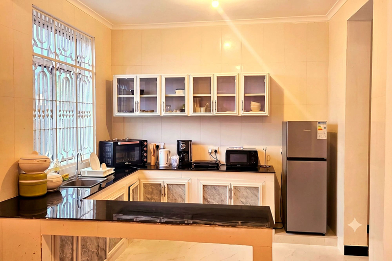 Interior 4, Beachfront Apartment, Terrace Onto Sand Uroa Zanzibar, Kati