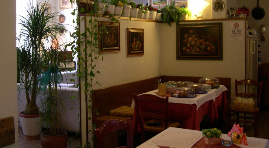 Food & Drinks 5, Albergo Le Rose, Pistoia