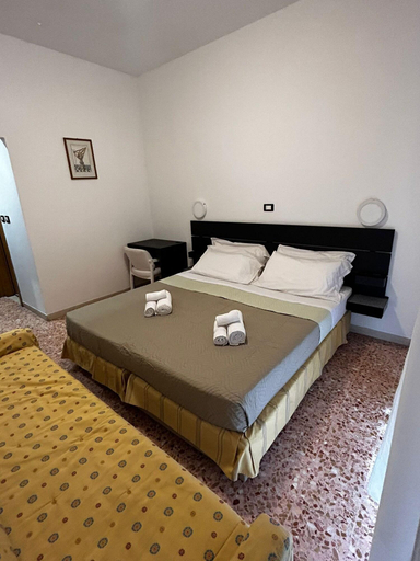 Bedroom 4, Hotel Perla, Forli' - Cesena