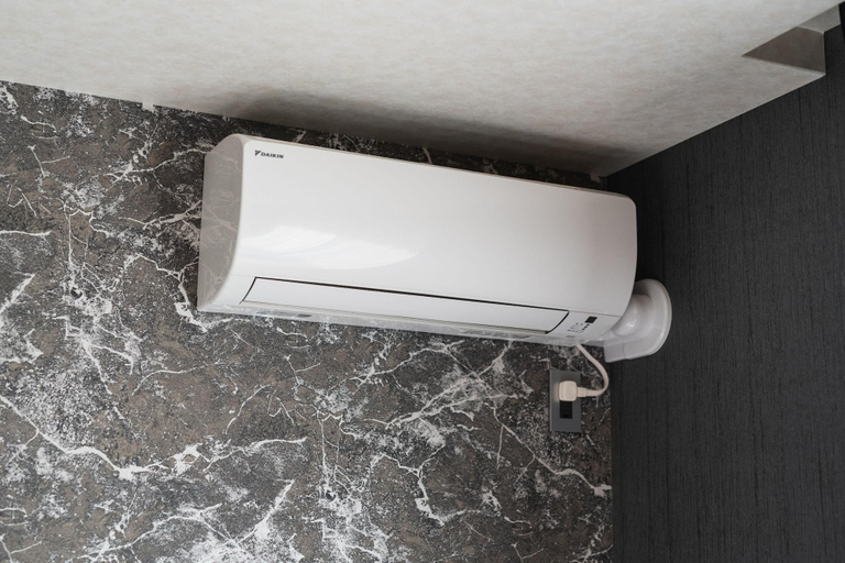Bathroom 3, Grand Base Mojiko-ekimae, Kitakyūshū