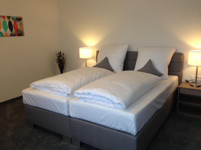 Bedroom 1, Tankbar's Hotelchen, Erlangen-Höchstadt