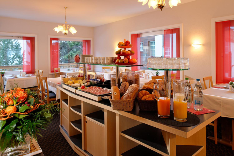 Food & Drinks 5, Park Hotel Saas Fee, Visp