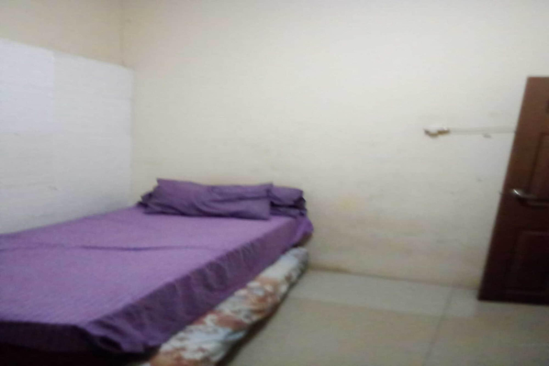 Room 4, Oyo 93948 Bunda Rachma Rooms, Depok